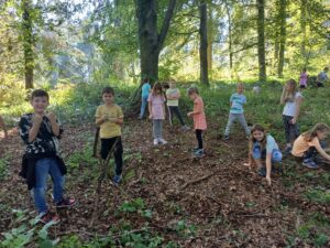 vssanktjohann_2b_Spiele im Wald_3